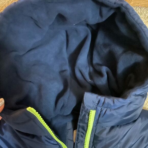 Hooded Bubble Jacket for Baby and Toddler Boys from Wonder Nation Size 3T - Picture 5 of 5